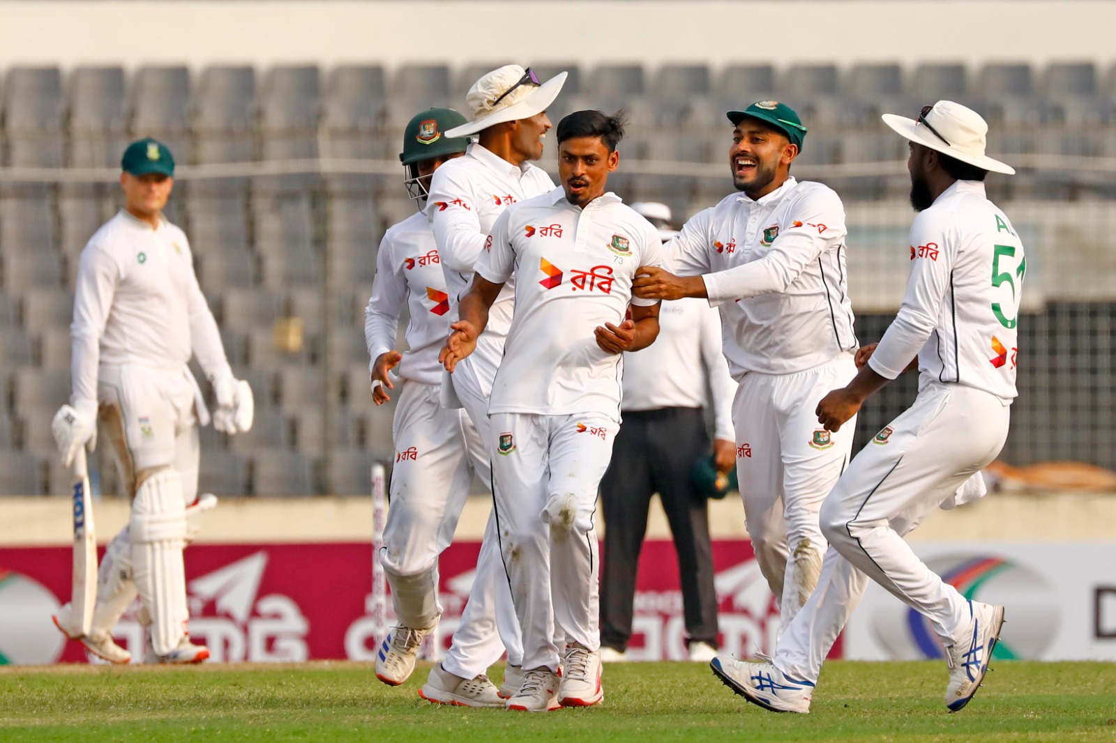 Taijul takes fifer after Bangladesh's batting collapse on day 1